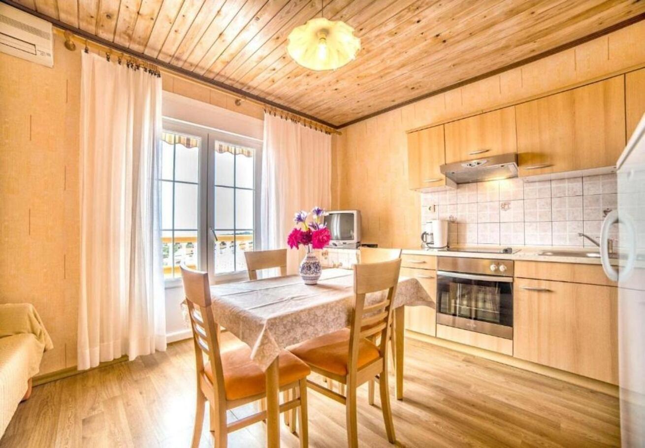Apartments Dusa Banjol Eksteriør bilde